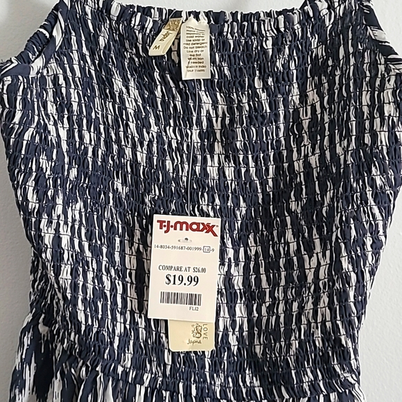 Gray and white sleeveless dress - Picture 2 of 4